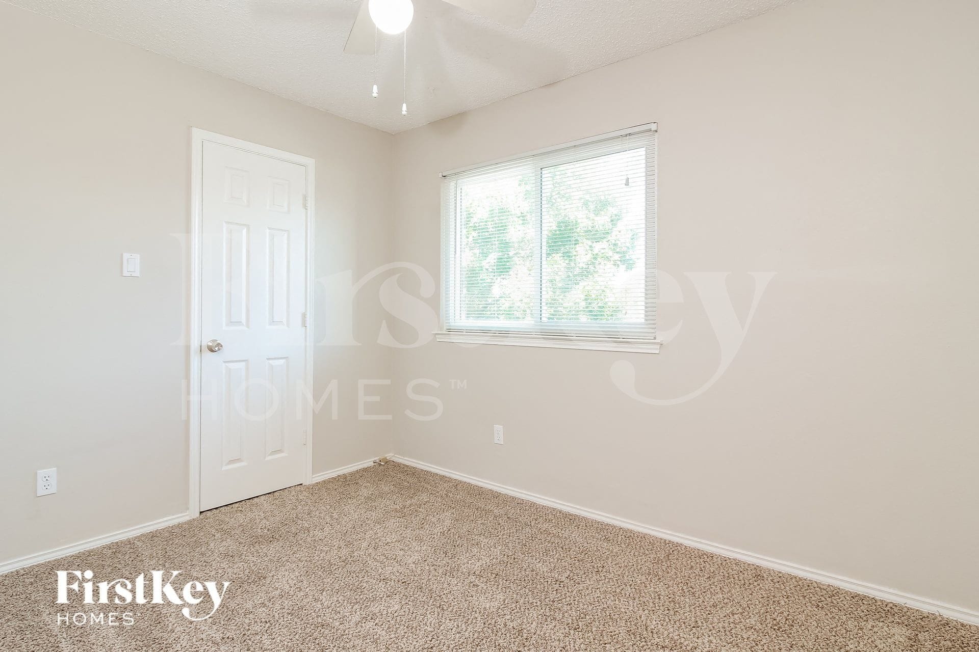 Building Photo - 501 Timber Way Dr