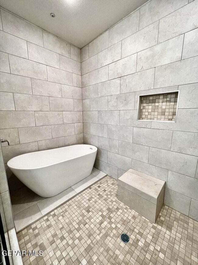 Building Photo - 13652 Glen Vista Ln