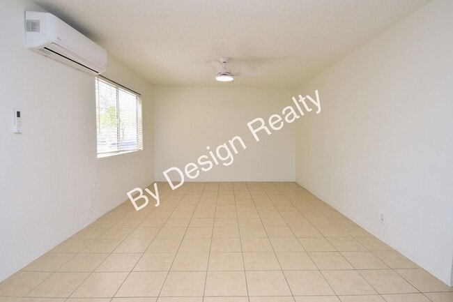 Building Photo - Updated 2 Bed 1 Bath Duplex with Fresh Paint, Ductless Heating/Cooling and Private Yard