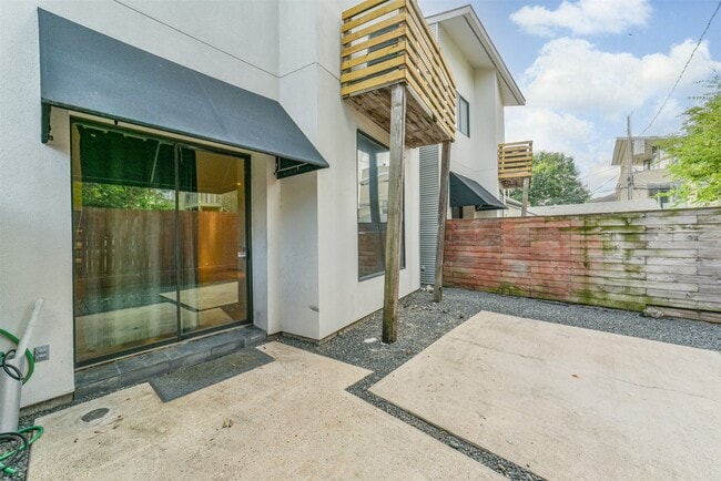 Building Photo - 2518 Mason St