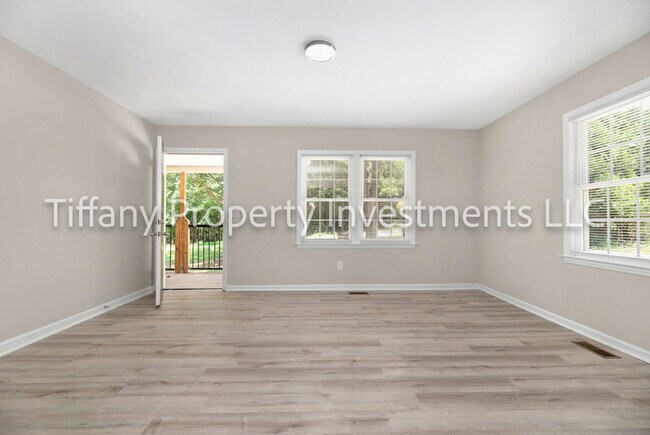 Building Photo - 8901 Richardson King Rd