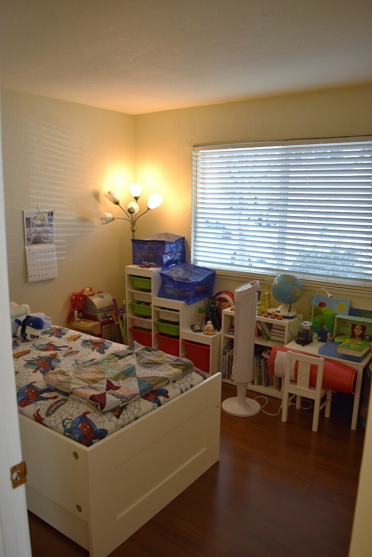 Second bedroom - 497 Daisydell Court