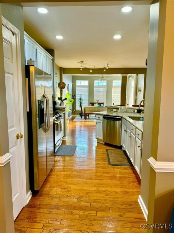 Building Photo - 4537 Spring Moss Cir