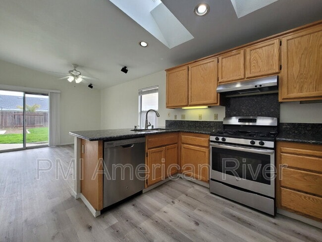 Building Photo - 1 Sorbell Ct