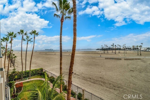 Building Photo - 850 E Ocean Blvd