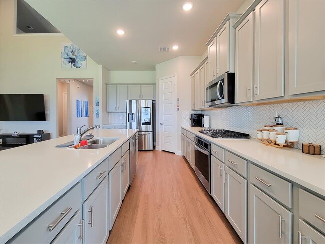 Building Photo - 6322 Cambrai Wood Ln