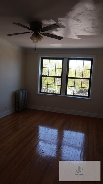 Primary Photo - 5018 N Lincoln Ave