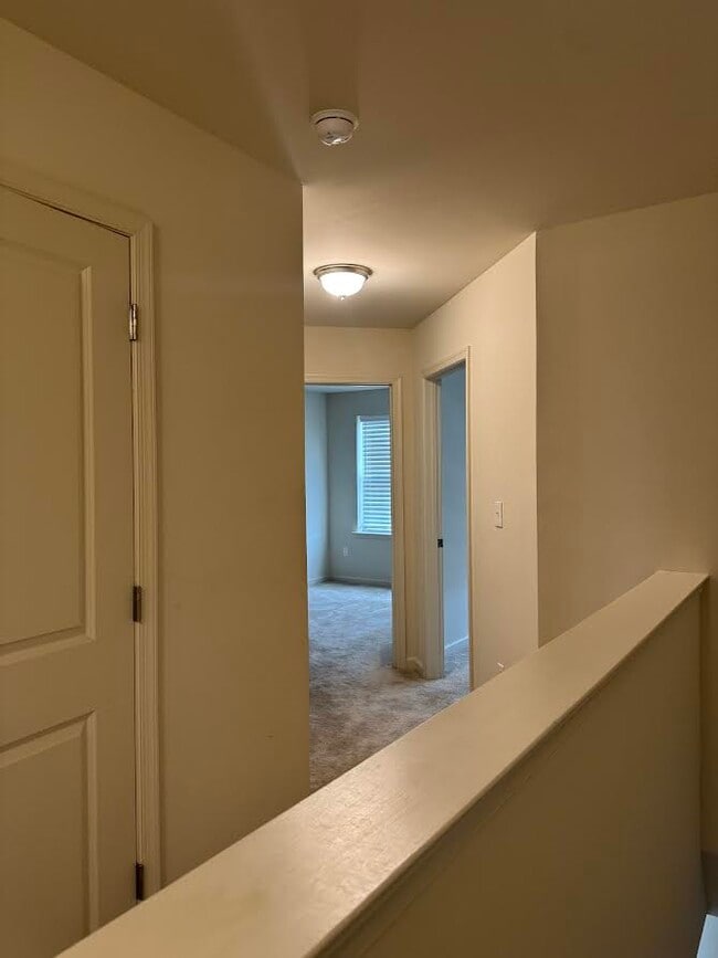 Building Photo - 1416 Carrick Ct