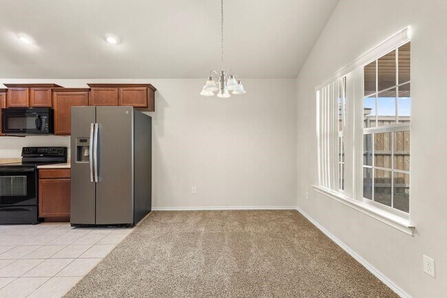 Building Photo - 304 E 94th St