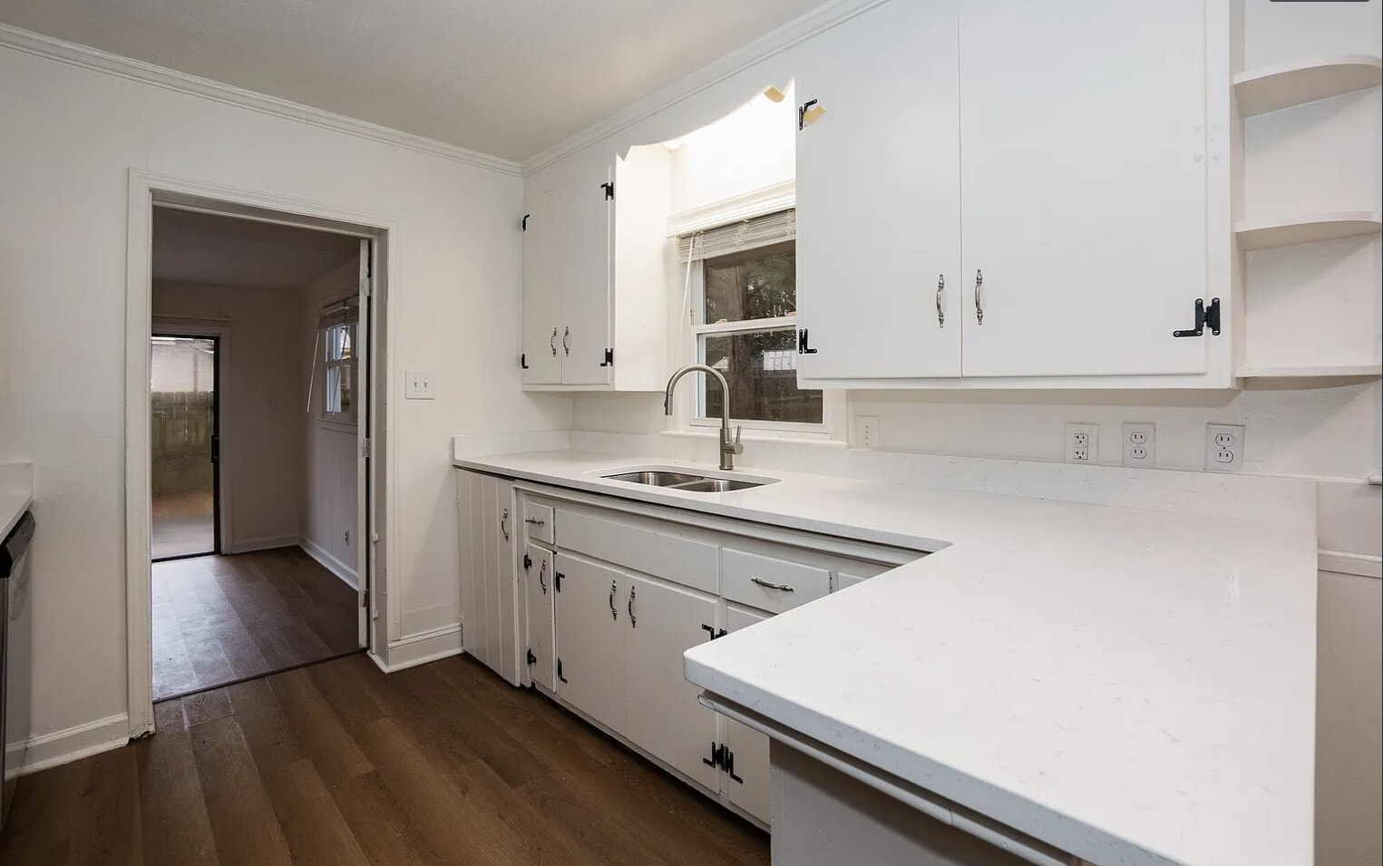 Building Photo - 1734 Legion Rd