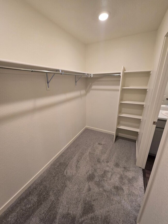 Building Photo - 7020 Kali Ct