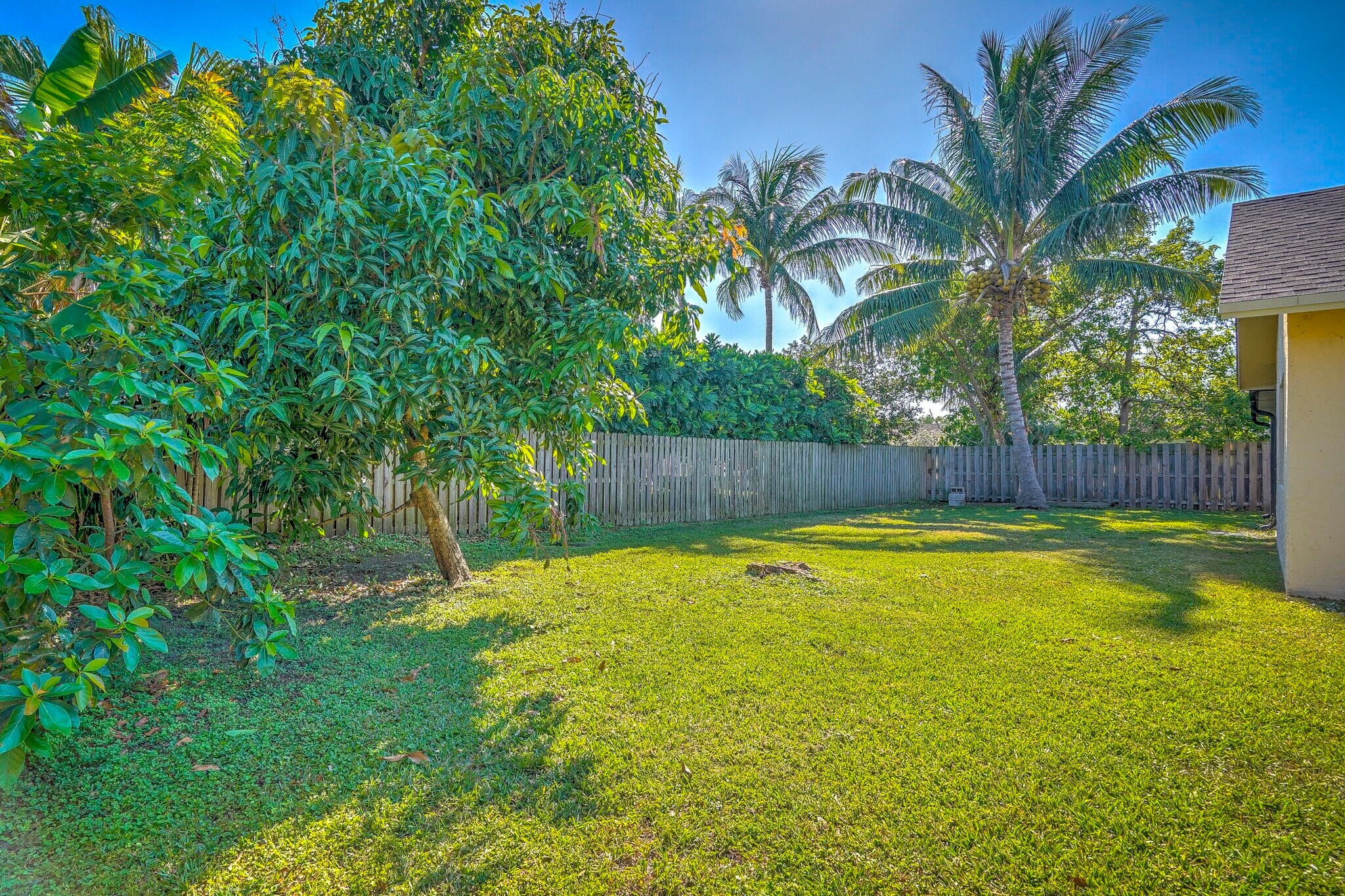 Building Photo - 1386 Fulmar Dr