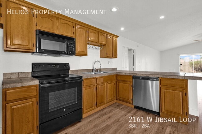 Building Photo - 2161 W Jibsail Loop