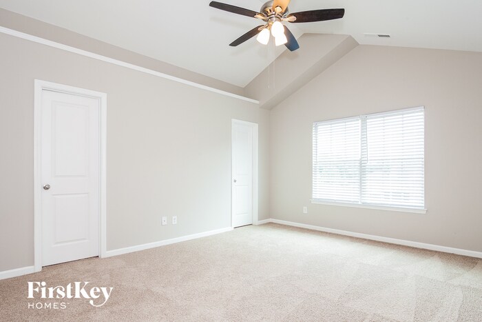 Building Photo - 3707 Ernie Dr