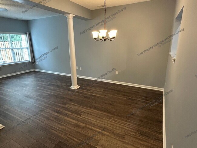Building Photo - 10815 Galand Ct