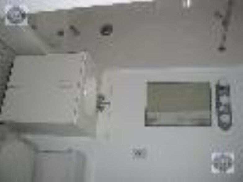 Building Photo - 852 Huntington Ave