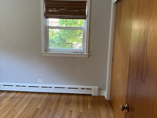 Building Photo - 928 Harlem Ave