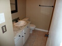 Building Photo - 224 Settlers Park Dr