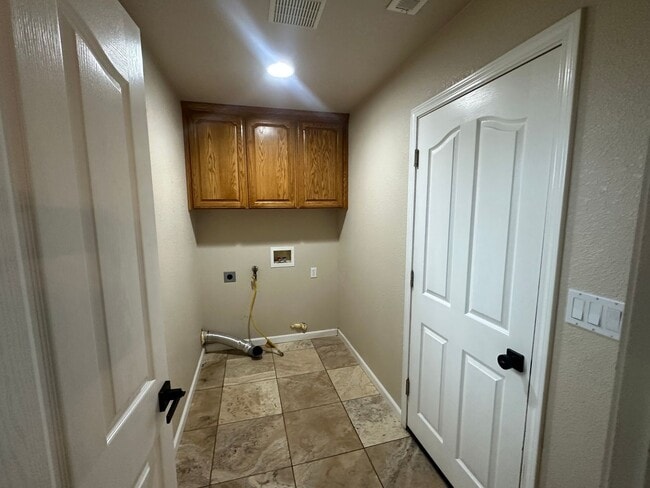 Building Photo - 2384 Choctaw Rd