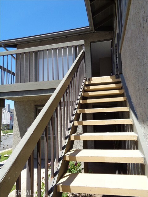 Building Photo - 607 Utica Avenue