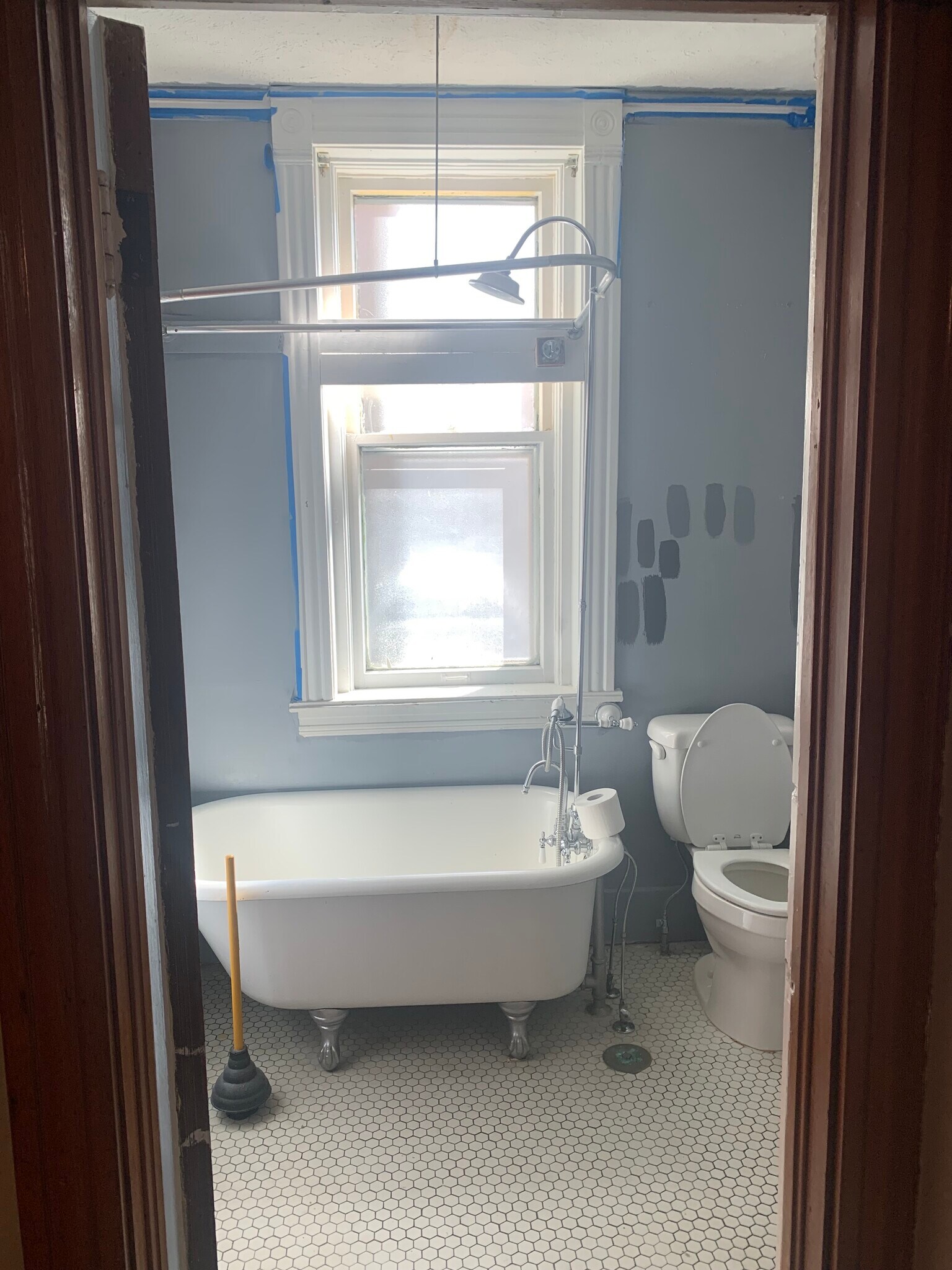 bathroom - 2963 Pacific St