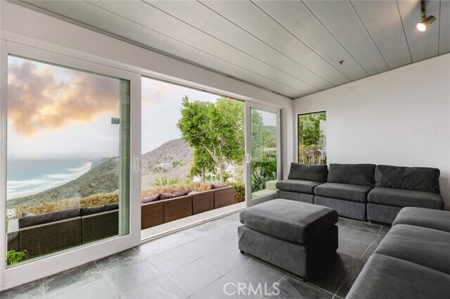 Building Photo - 31518 Anacapa View Dr