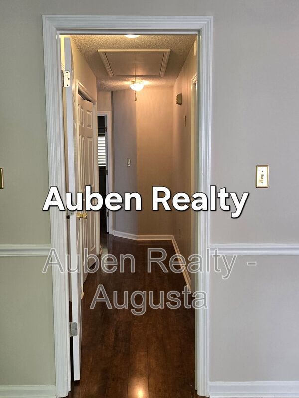 Building Photo - 2727 Brickrun Pl