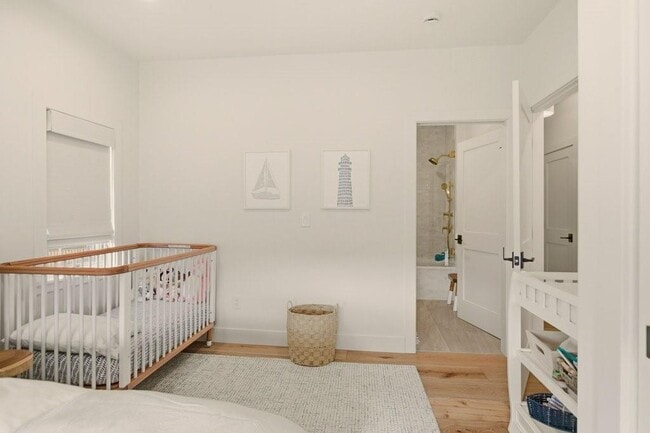 Building Photo - 8 Kerins Terrace