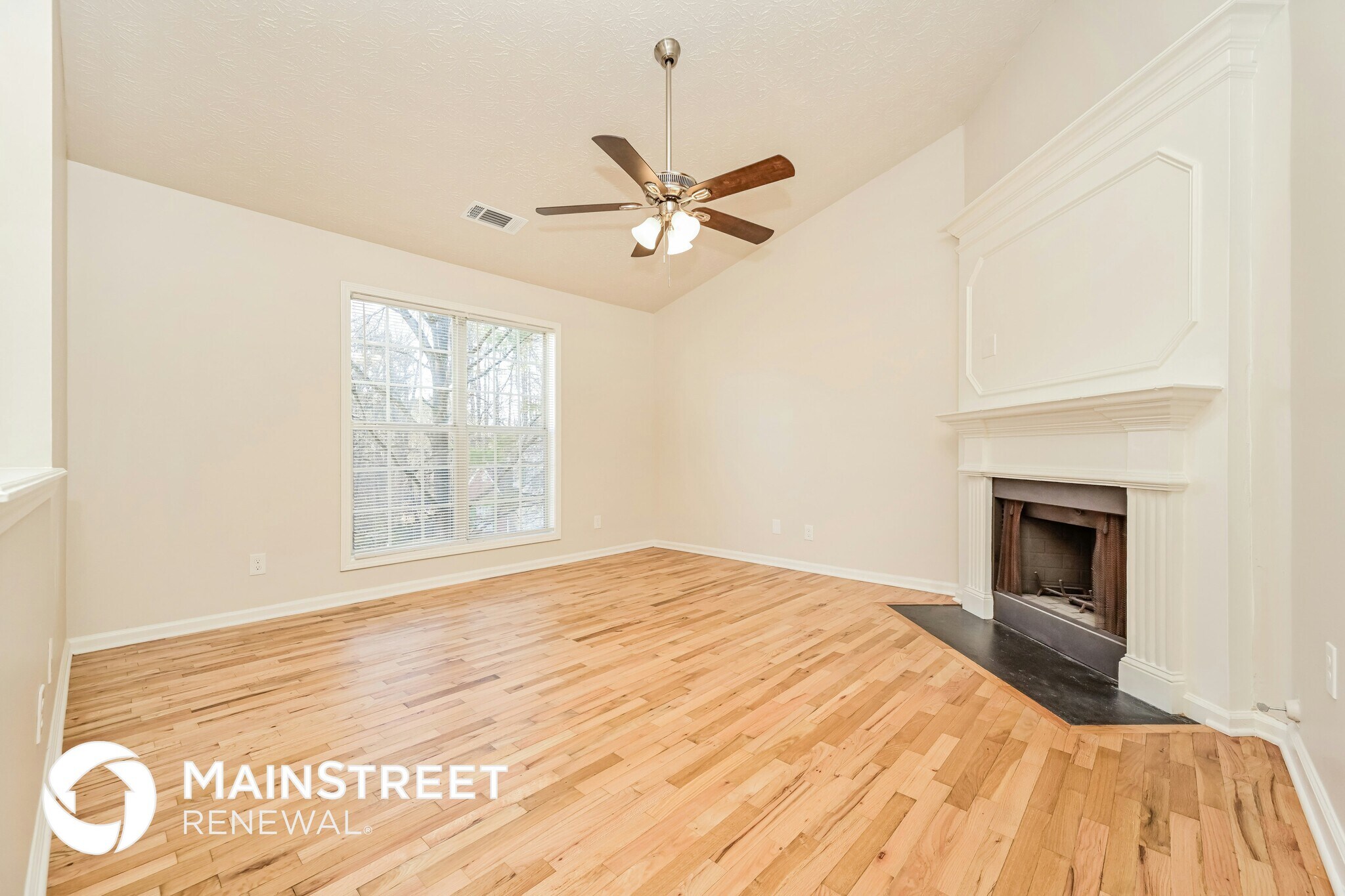 Building Photo - 3865 Cress Way Dr