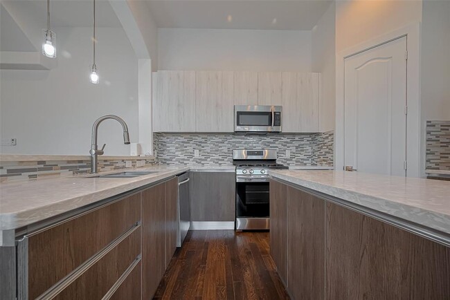 Building Photo - 9404 Glenfield Ct