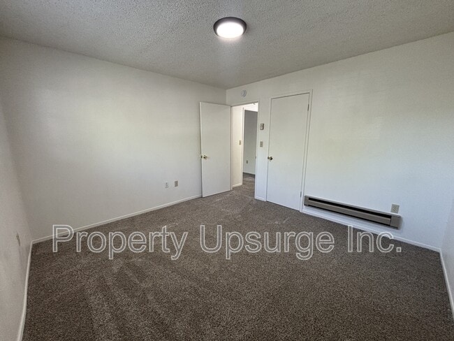 Building Photo - 725 Kimball Rd