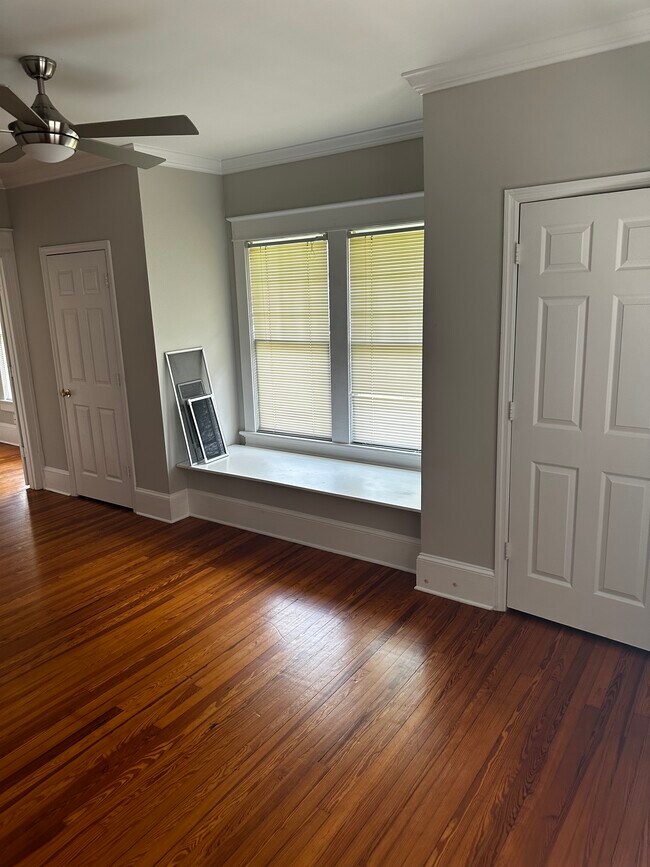 Building Photo - 2962 Park St