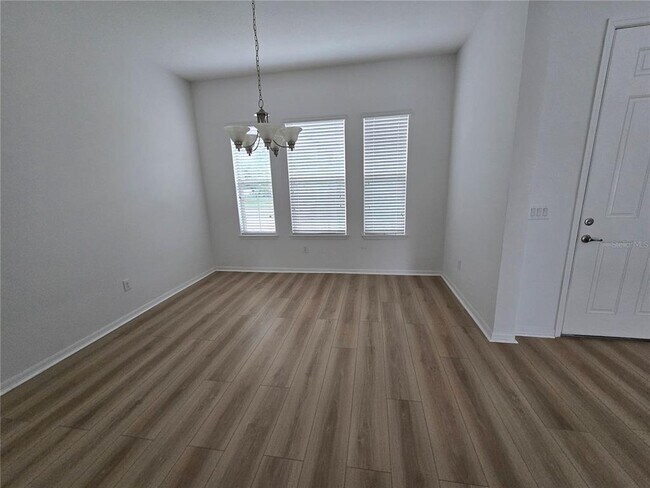 Building Photo - 11839 Cross Vine Dr