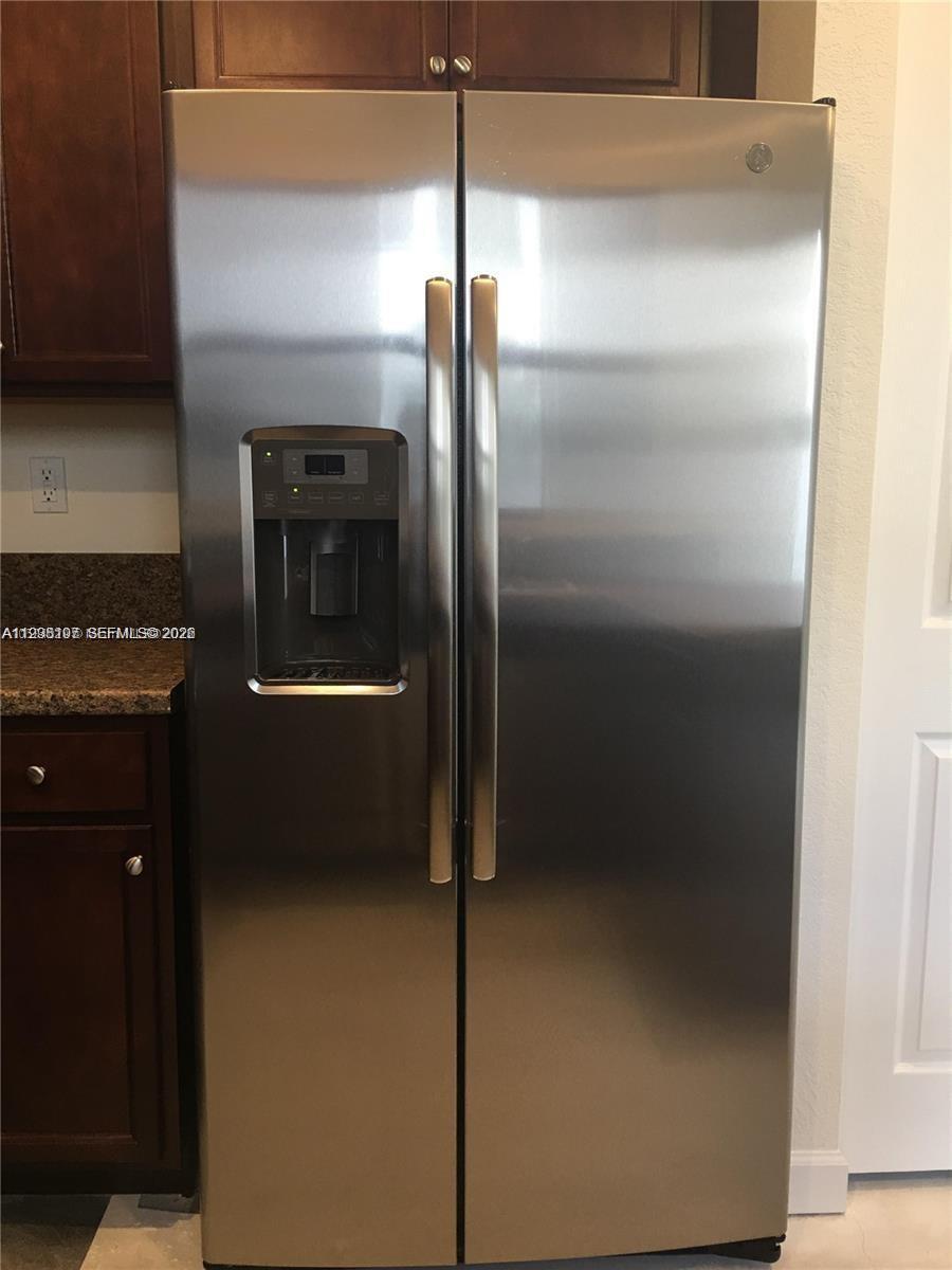 Building Photo - 10323 W 34th Ln