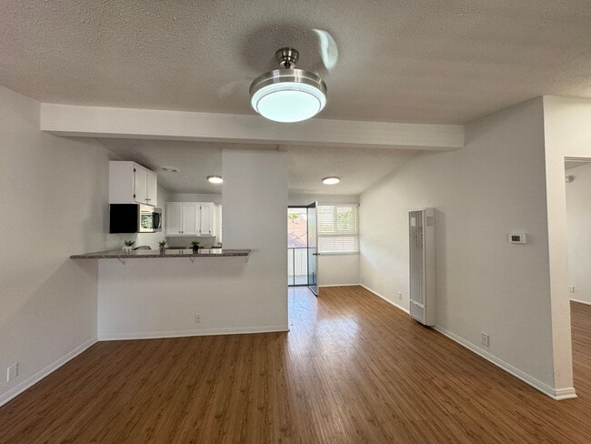 Interior Photo - Oakland Gardens