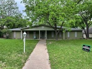 Building Photo - 3701 Austin Ave