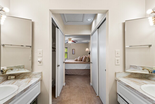 Building Photo - 56 Aspen Dr