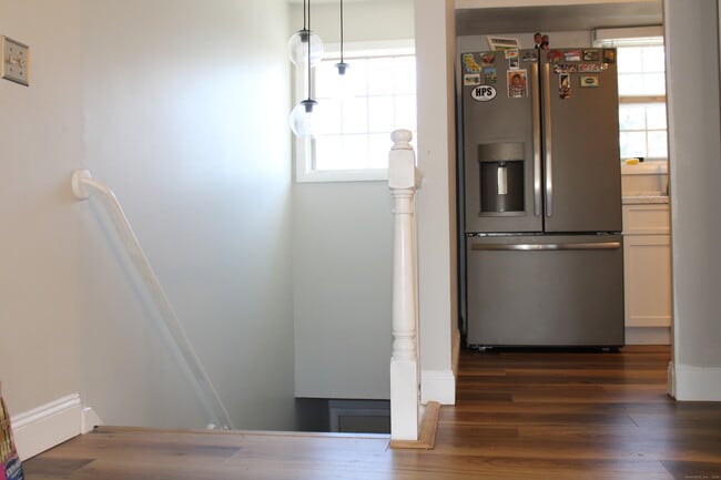 Building Photo - 607 Spring Meadow Rd