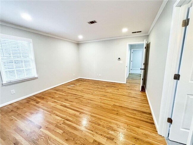 Building Photo - 4515 N Slope Cir