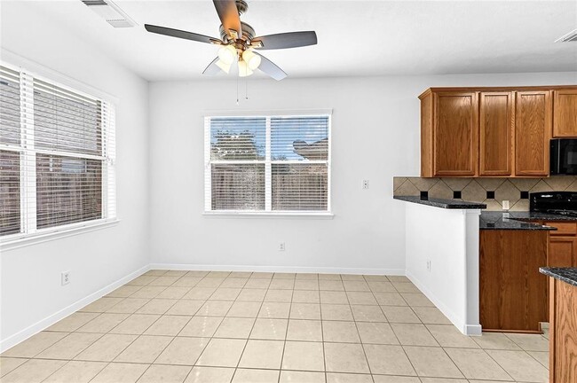 Building Photo - 3807 Orchard Links Dr