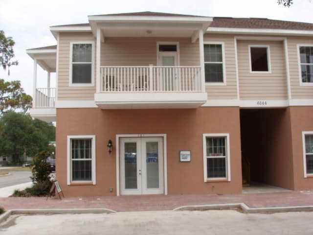 Primary Photo - 6144 Abbott Station Drive