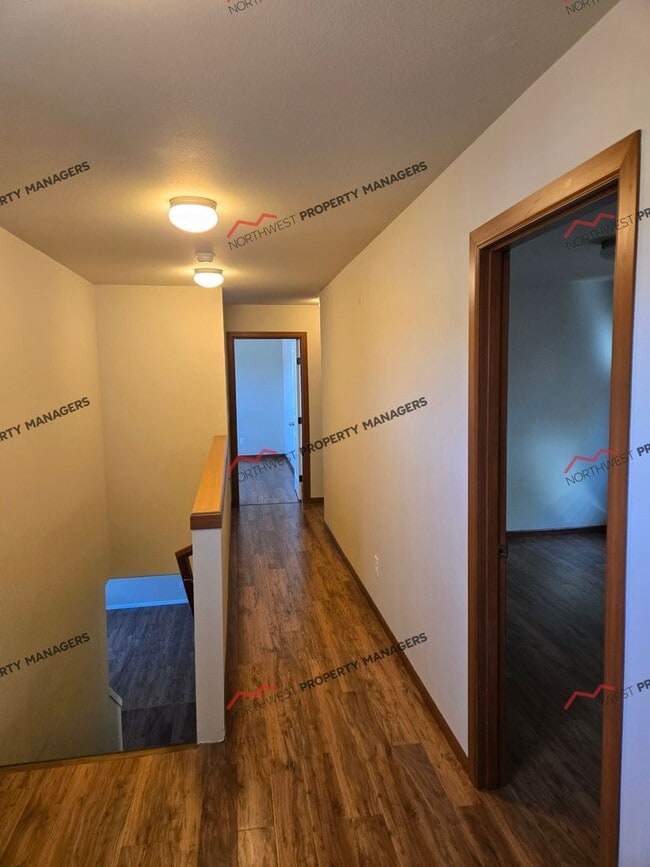Building Photo - STATUS-AVAILABLE- |R16| $2450