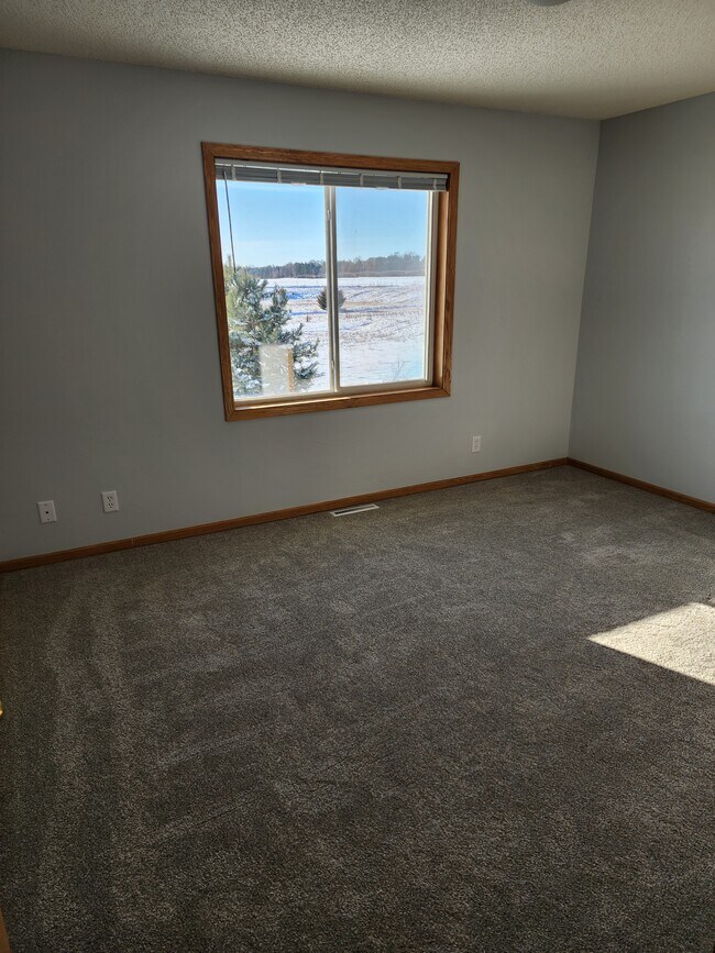 Building Photo - 1071 36th St W