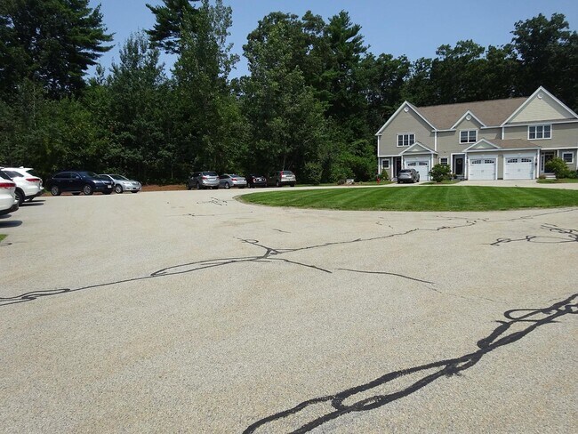 Guest Parking - 24 Autumn Ln