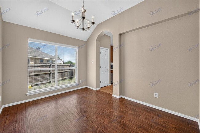 Building Photo - 9068 Weller Ln