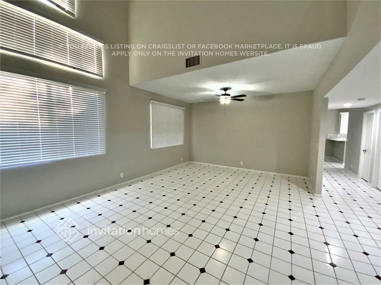 Building Photo - 5509 Flora Spray St