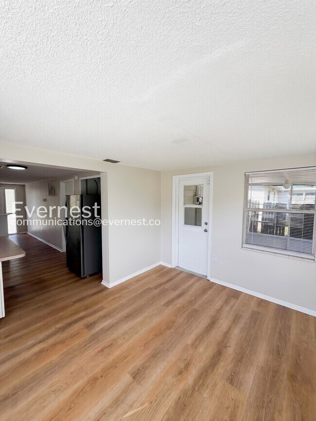 Building Photo - Cozy 2 Bed, 1 Bath Home with Patio and Garage | Pet Friendly | Available Now!