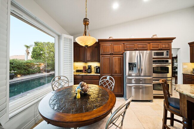 Building Photo - 370 Cypress Point Dr