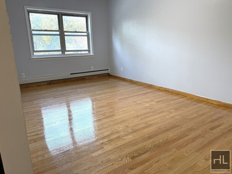 Building Photo - MINNA STREET