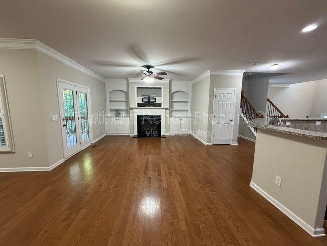 Building Photo - 12785 Doe Dr